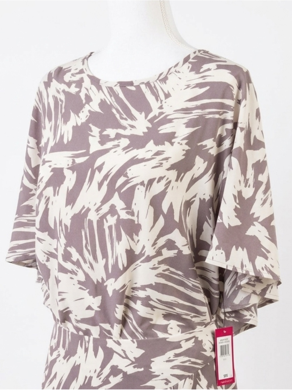 Vince Camuto Neutral Twist Abstract Print Cape Back Top Taupe White Small NWT